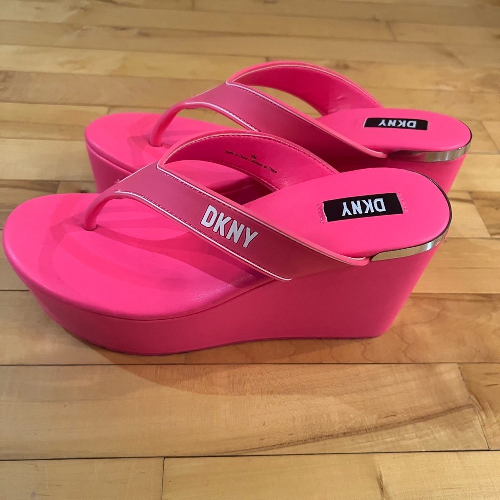 DKNY hot pink platform wedge size 9